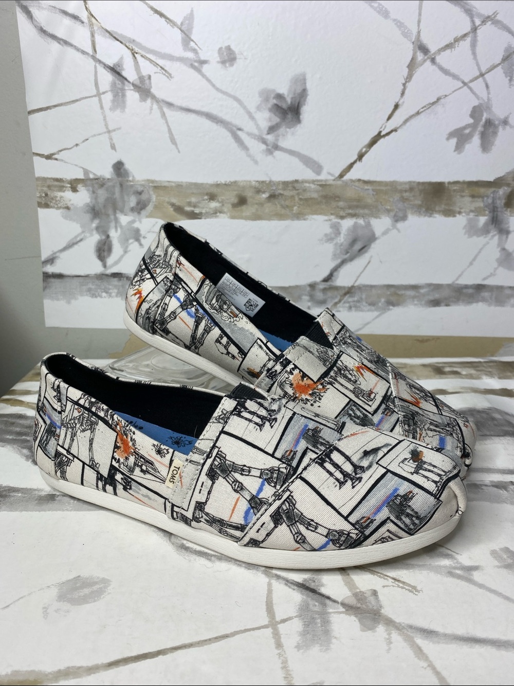 Toms x Star Wars Women’s Classic Slip On